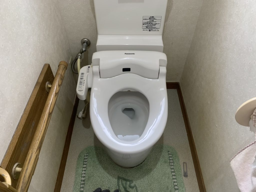 トイレの便ふた自動開閉の調子が… 秋田県茨島の町の電気屋『SELAヒラサワ トイレの便ふた自動開閉の調子が… 秋田県茨島の町の電気屋『SELAヒラサワ